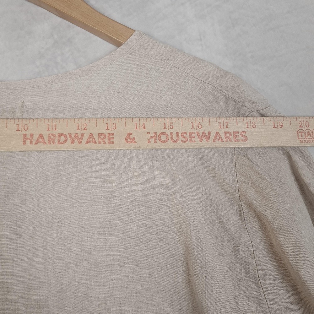 Flax Cream Button-Front V-Neck Tunic - Picture 12 of 16